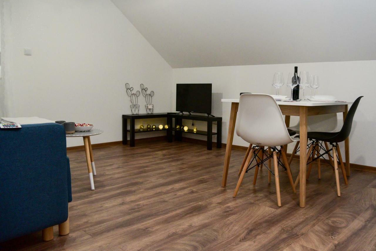Tesla Coil Apartments Gospic Bagian luar foto